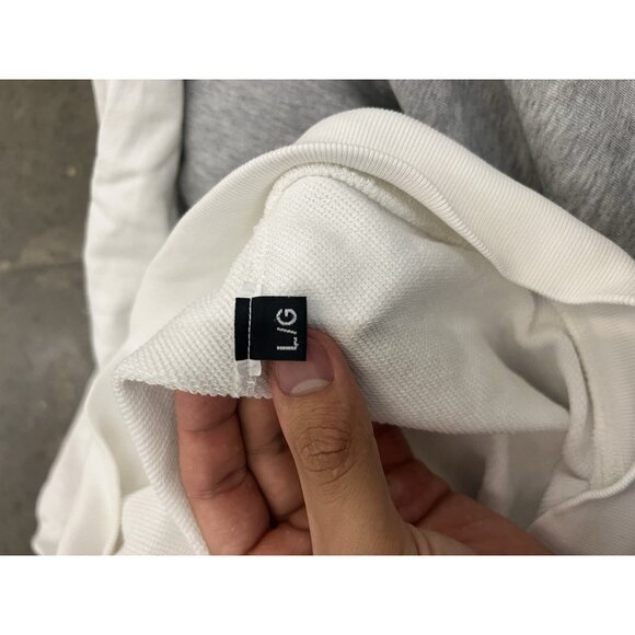 Reigning Champ white Sweatshirt Size Large Measurement Pit to pit 24” Length 31” - Picture 4 of 6